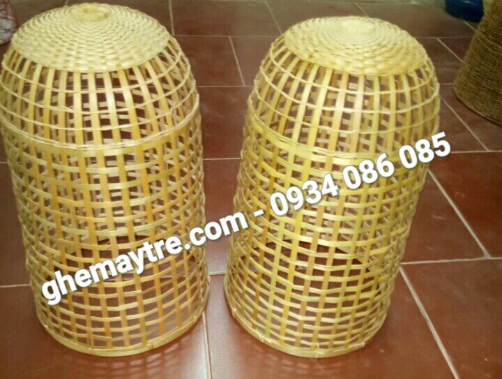
								Đèn mây tre BV646