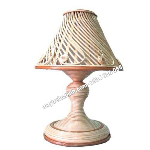 
								Đèn mây để bàn BV634