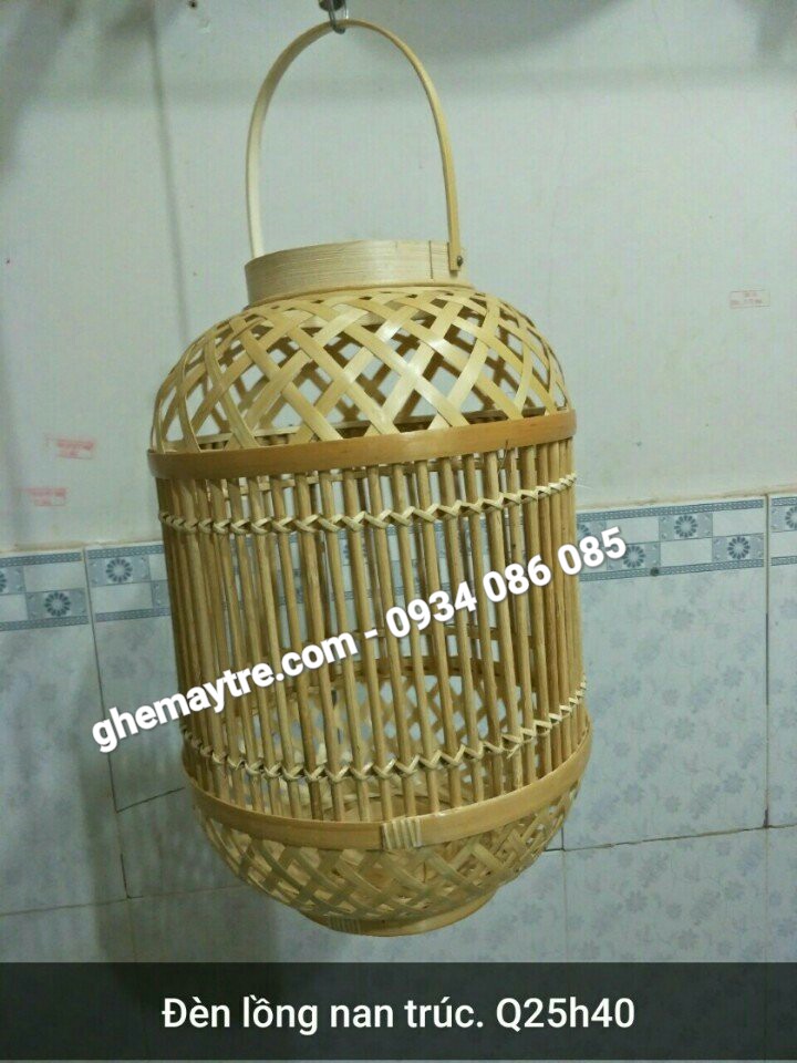 
								Đèn mây tre BV679