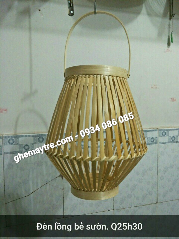 
								Đèn mây tre BV682