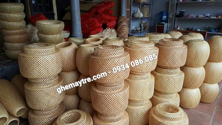 
								Đèn mây tre BV697