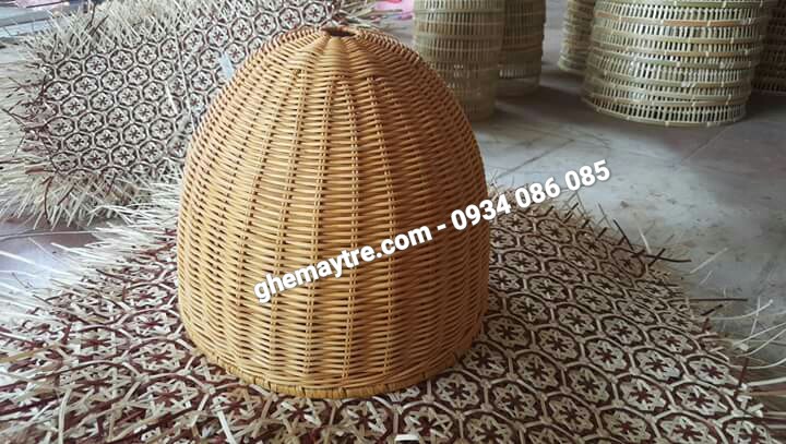 
								Đèn mây tre BV724