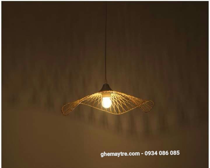 
								Đèn mây tre BV804