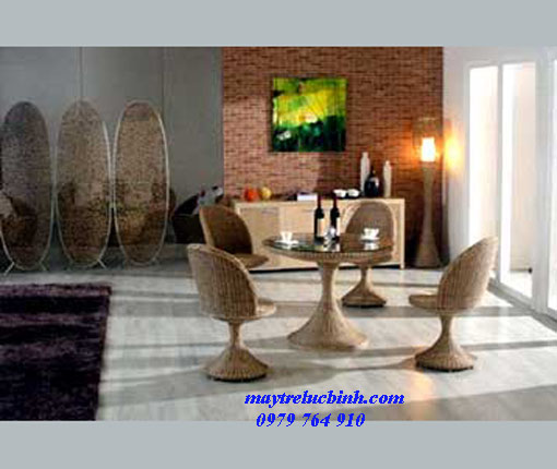 
								BÀN GHẾ LỤC BÌNH LV89